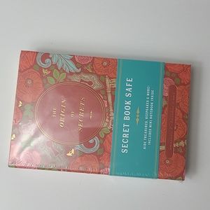 New Secret book safe
